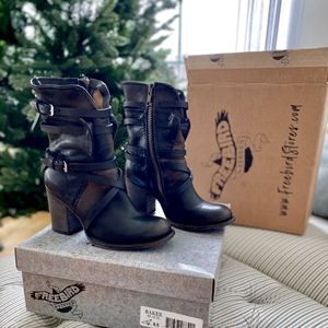 Freebird Baker Boots in Black - Sz 8